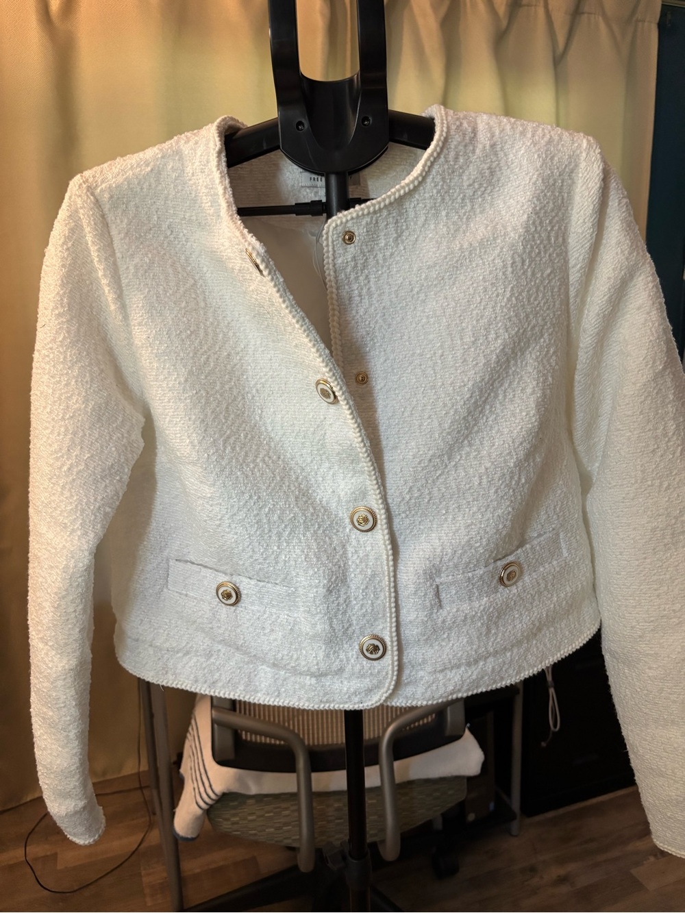 White Bouclé Cropped Blazer with Gold Buttons